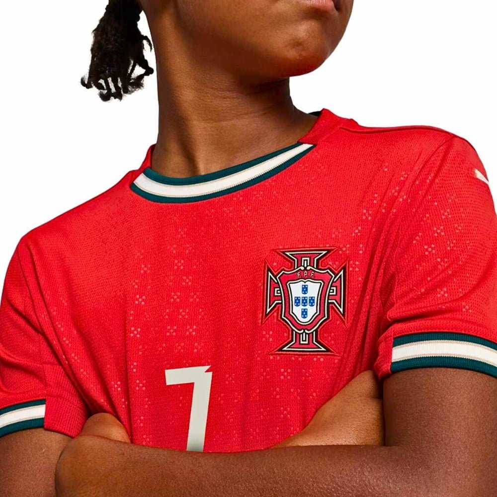 Portugal Ronaldo #7 Home Jersey 2024 - Image 7